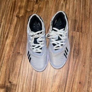 Women’s 8.5 adidas court shoes